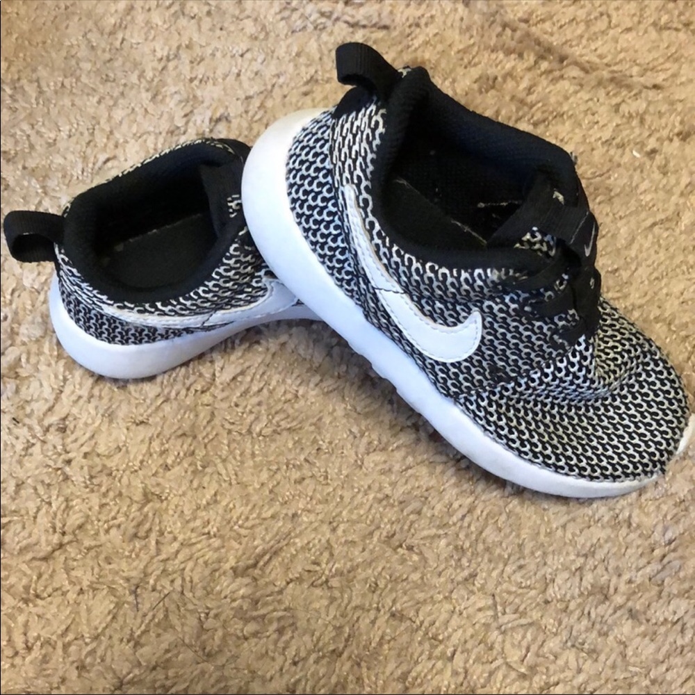 Boys Nike Sneakers
